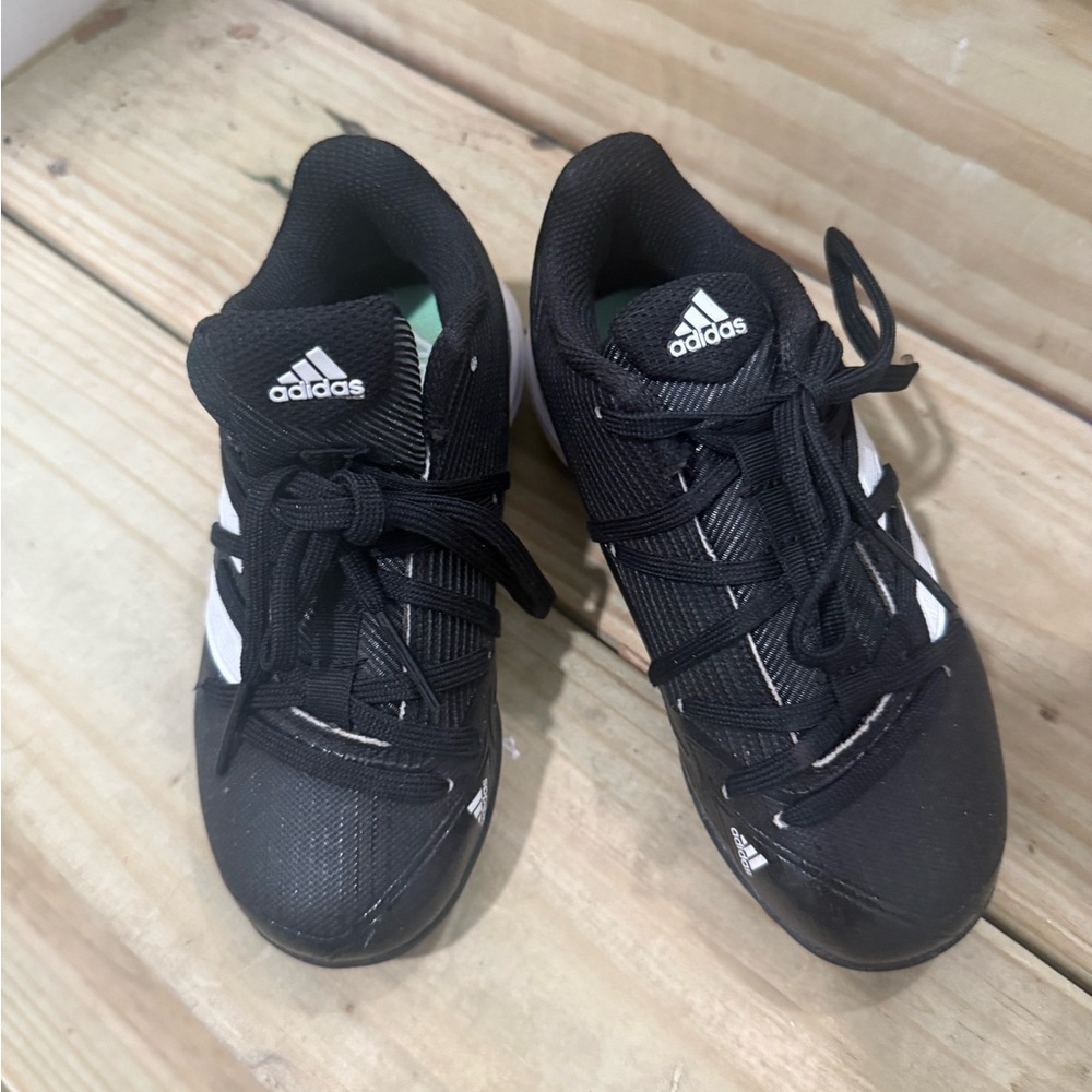 Adidas Kids Black and White soccer cleats Adizero size12